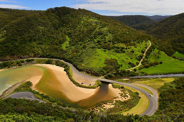 great-ocean-road-gsb-freight-courier great-ocean-road-gsb-freight-courier